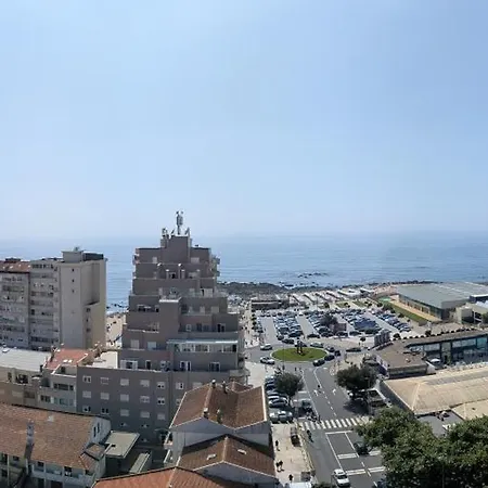 Apartament Skyline Sea View *